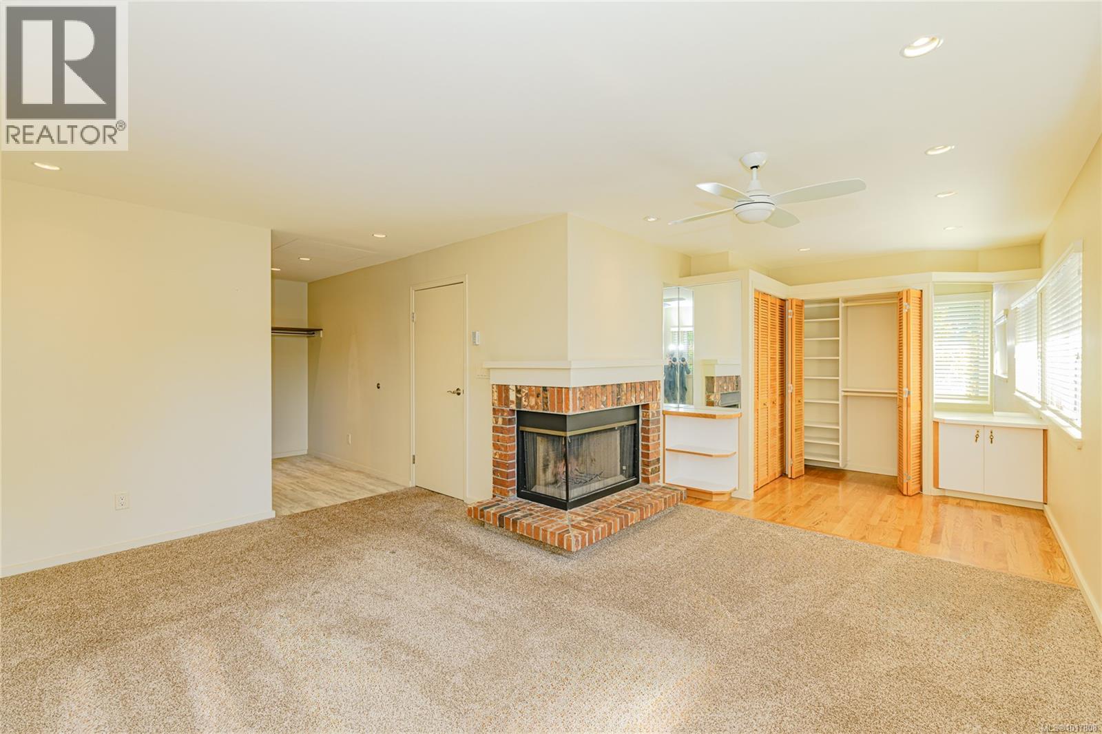  7 Governors Point Road, View Royal