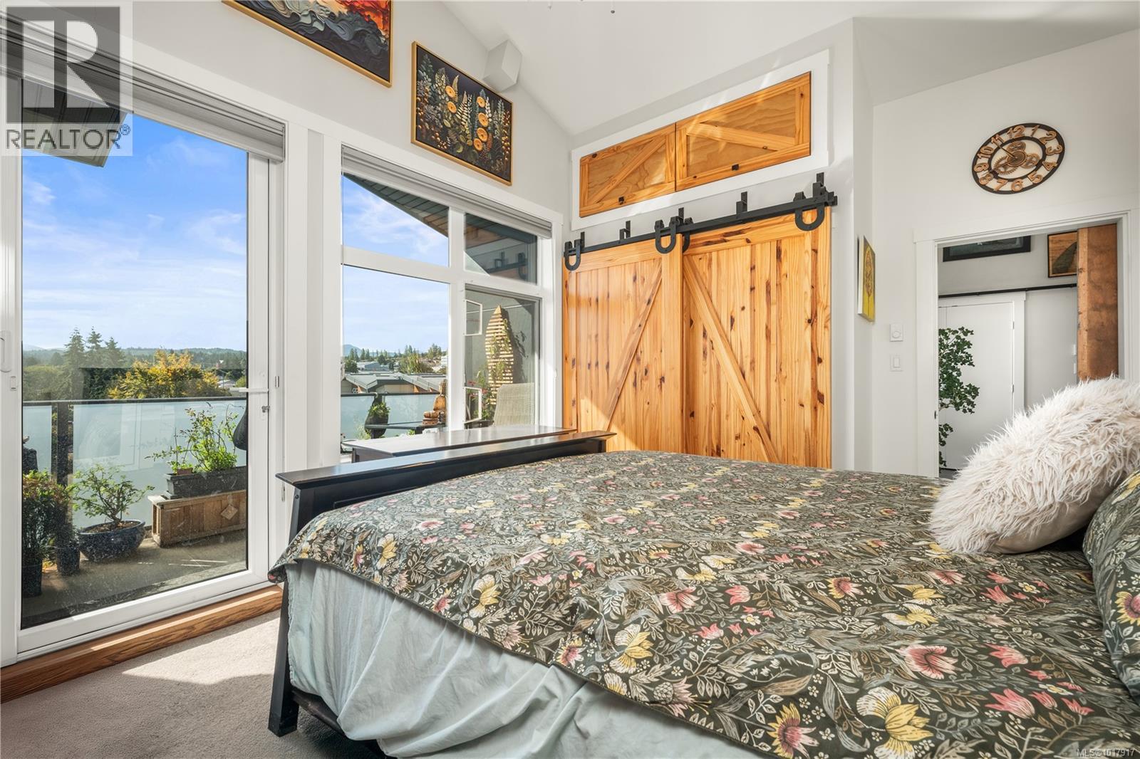 301 525 Third St, Nanaimo