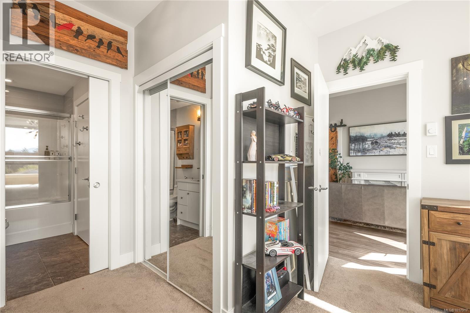 301 525 Third St, Nanaimo