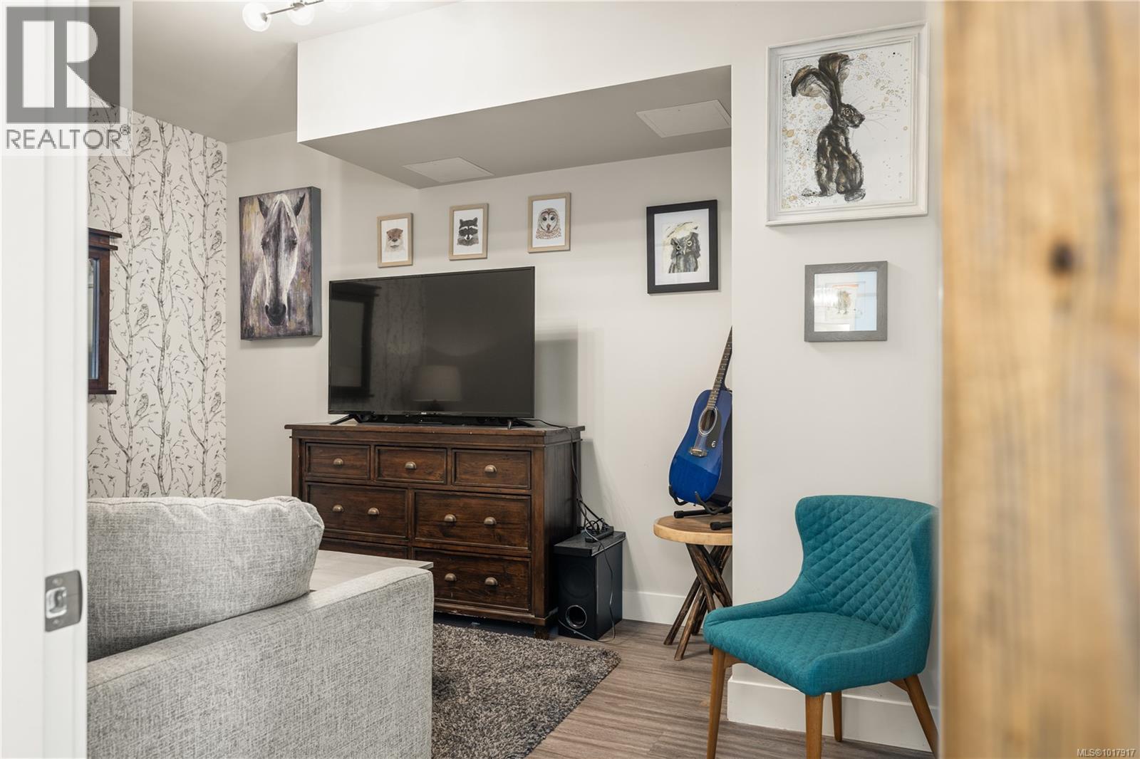 301 525 Third St, Nanaimo