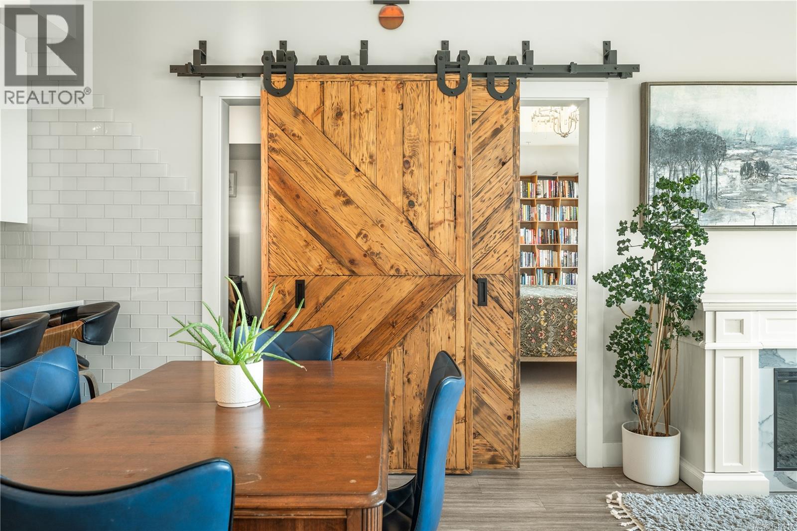 301 525 Third St, Nanaimo