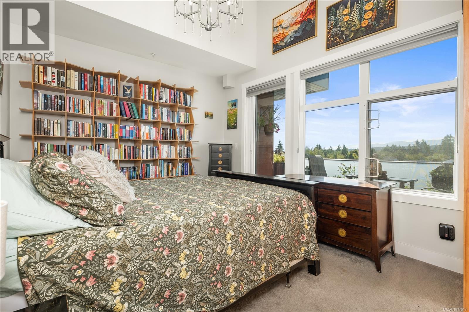 301 525 Third St, Nanaimo