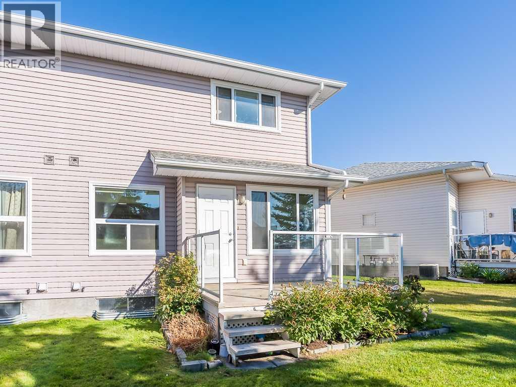 Single Family House for Sale in  Catalina Circle NE Monterey Park Calgary 