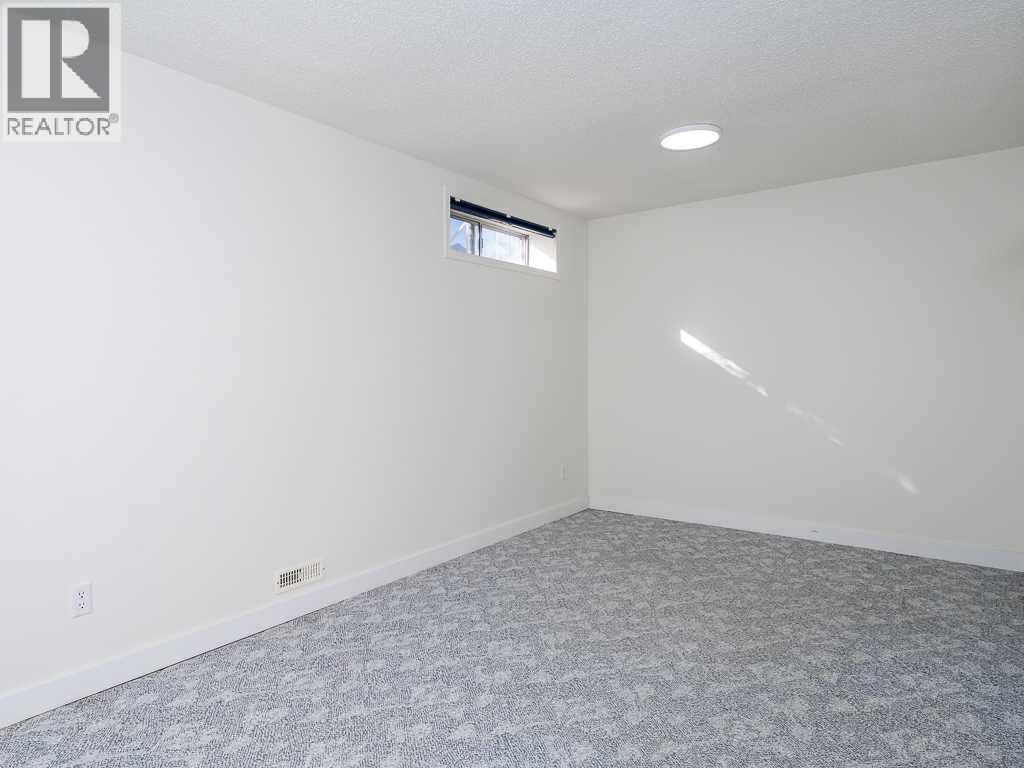 Single Family House for Sale in  Catalina Circle NE Monterey Park Calgary 