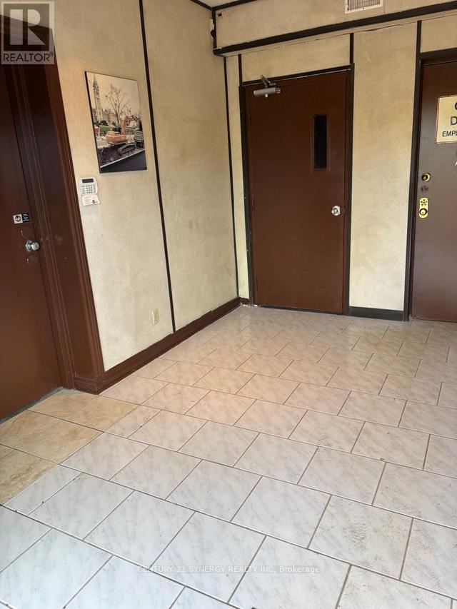 Entrance Common Area