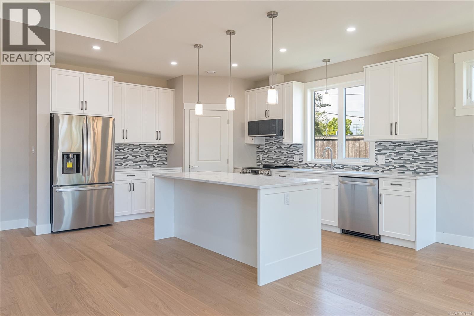 317 Pioneer Cres, Parksville