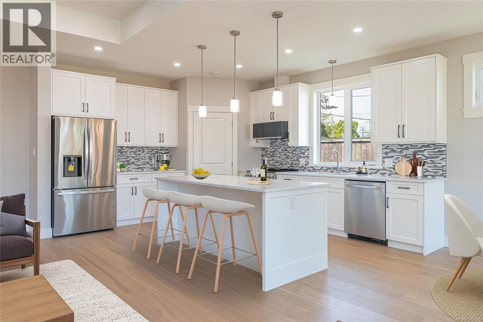 317 Pioneer Cres, Parksville