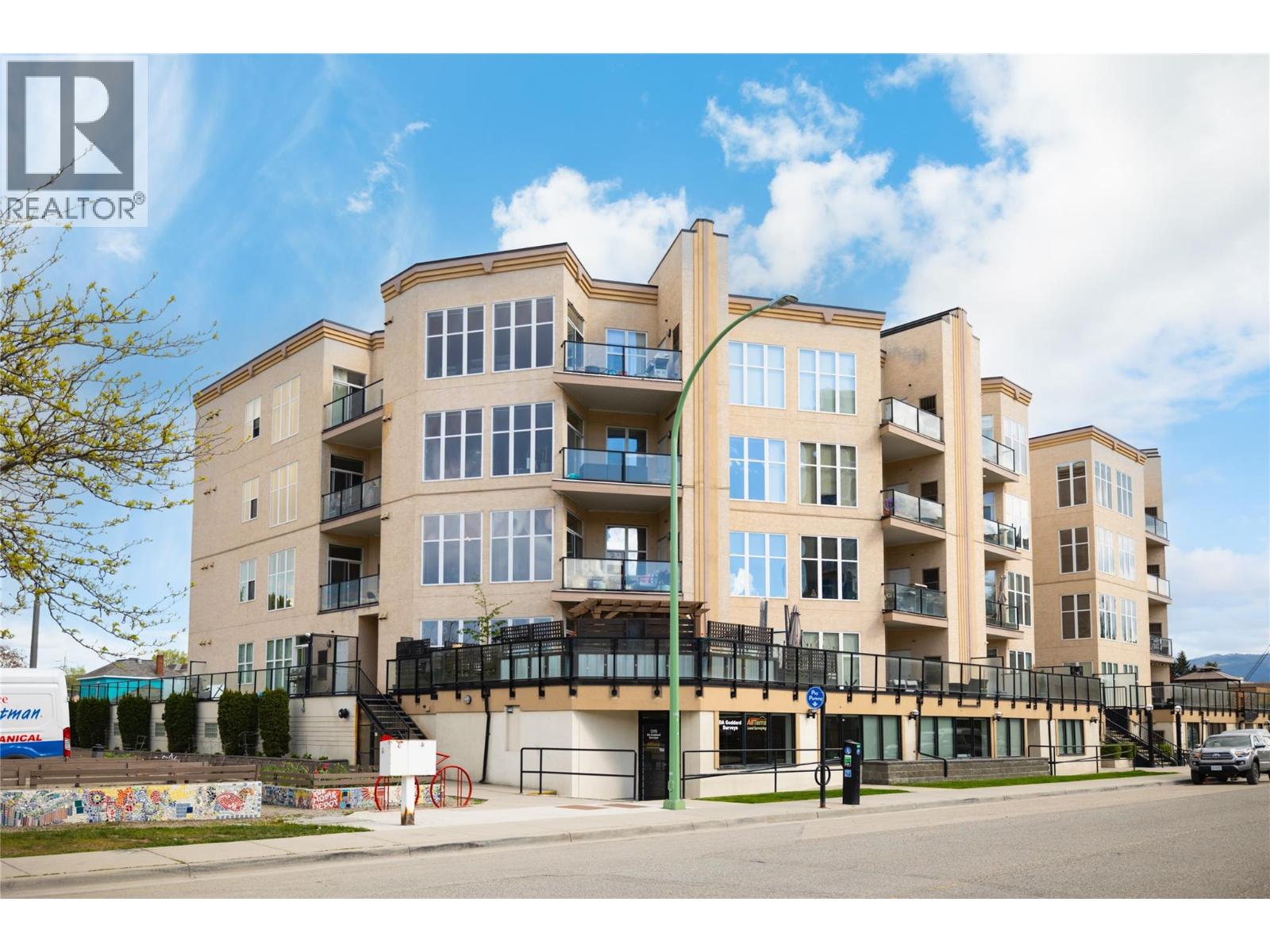 408 1327 St Paul Street, Kelowna