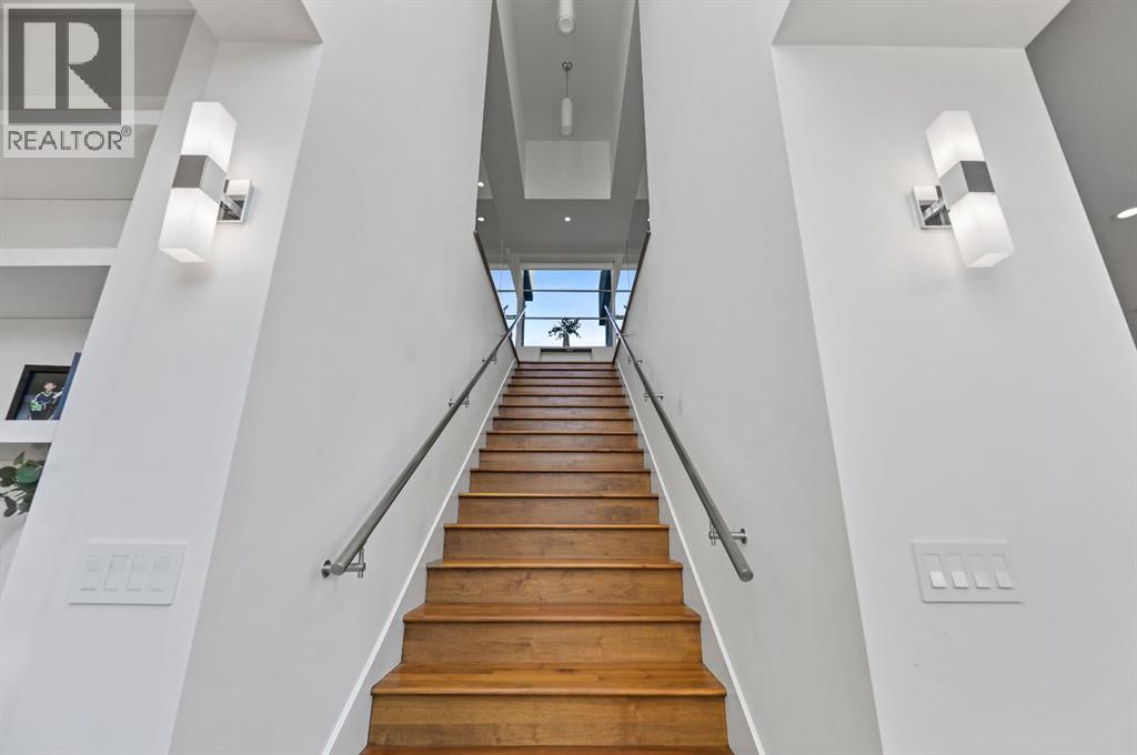 Single Family House for Sale in   Street SW Elbow Park Calgary 