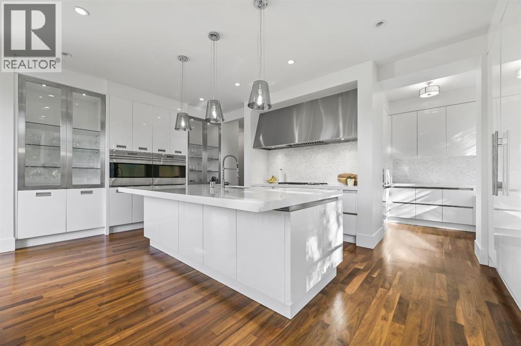 Single Family House for Sale in   Street SW Elbow Park Calgary 