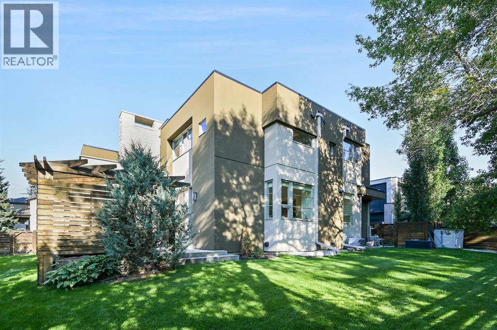 Single Family House for Sale in   Street SW Elbow Park Calgary 