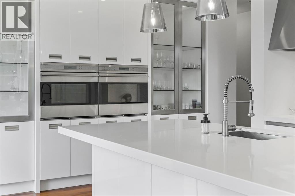 Single Family House for Sale in   Street SW Elbow Park Calgary 