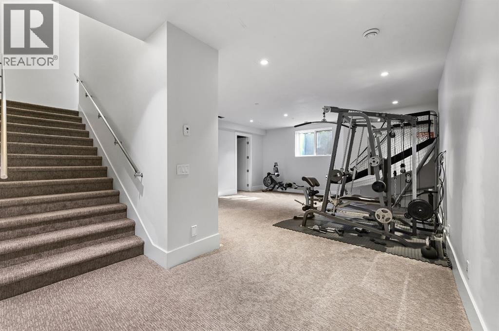 Single Family House for Sale in   Street SW Elbow Park Calgary 