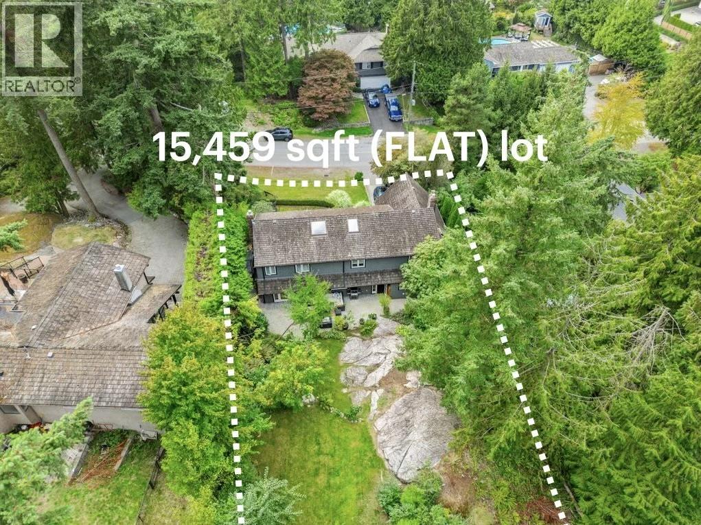 3760 BAYRIDGE AVENUE, West Vancouver