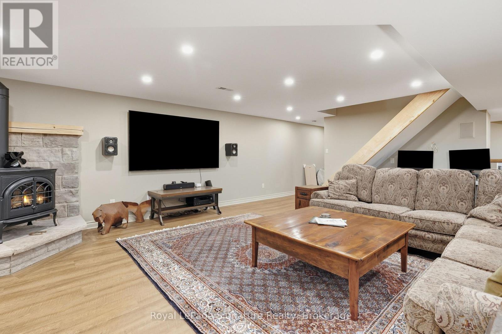 133 OLD LAKESHORE ROAD - 33