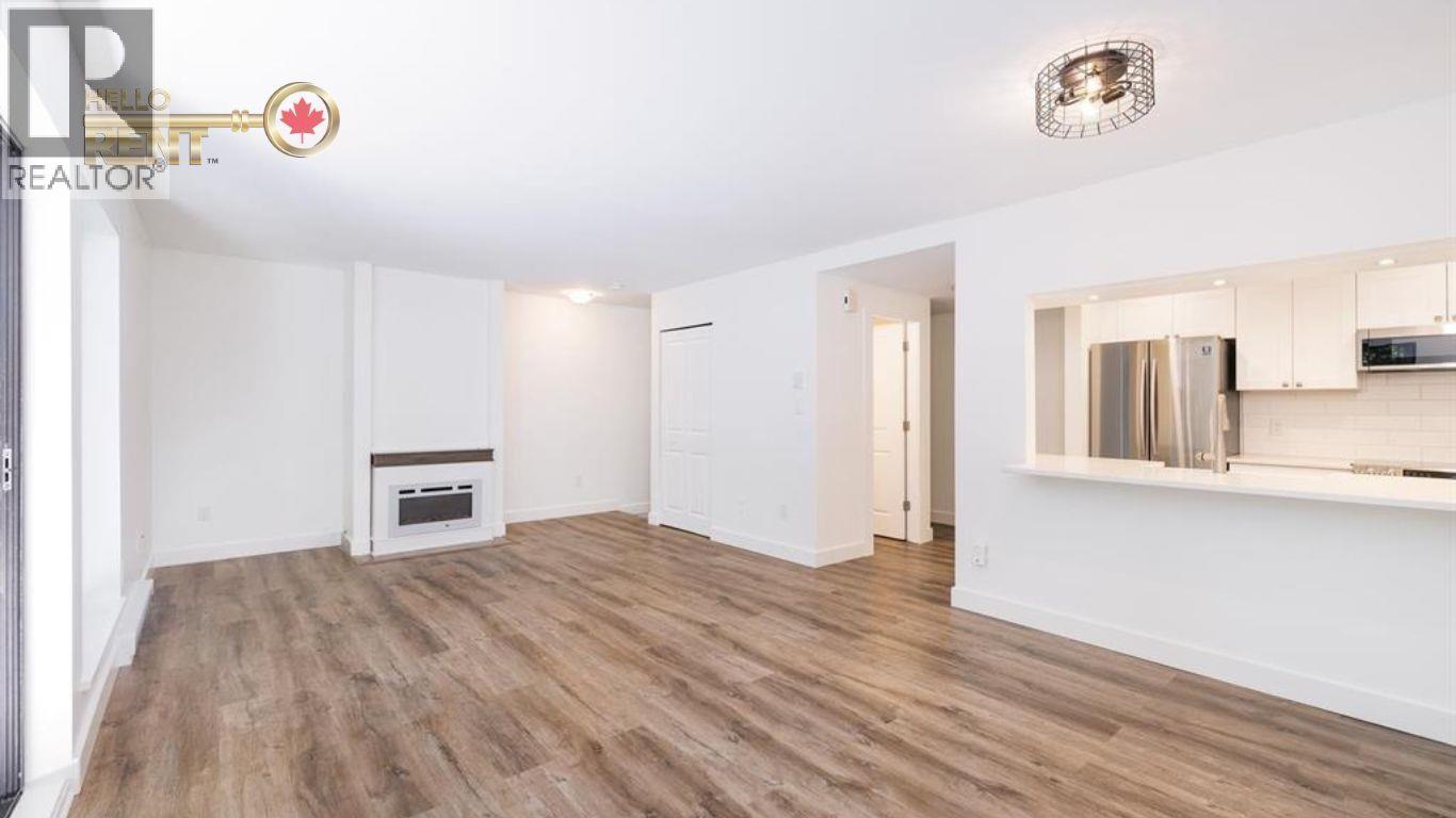 3182 MOUNTAIN HIGHWAY, North Vancouver