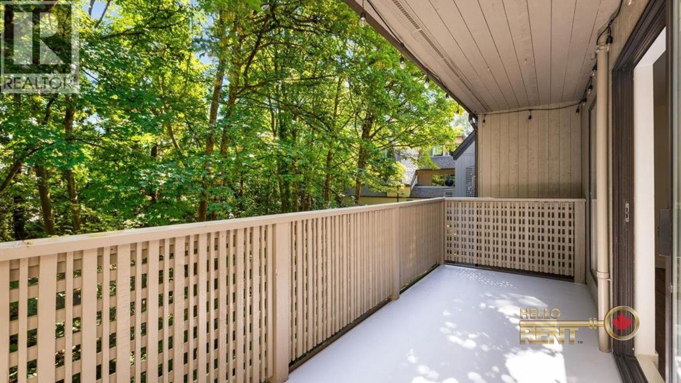 3182 MOUNTAIN HIGHWAY, North Vancouver