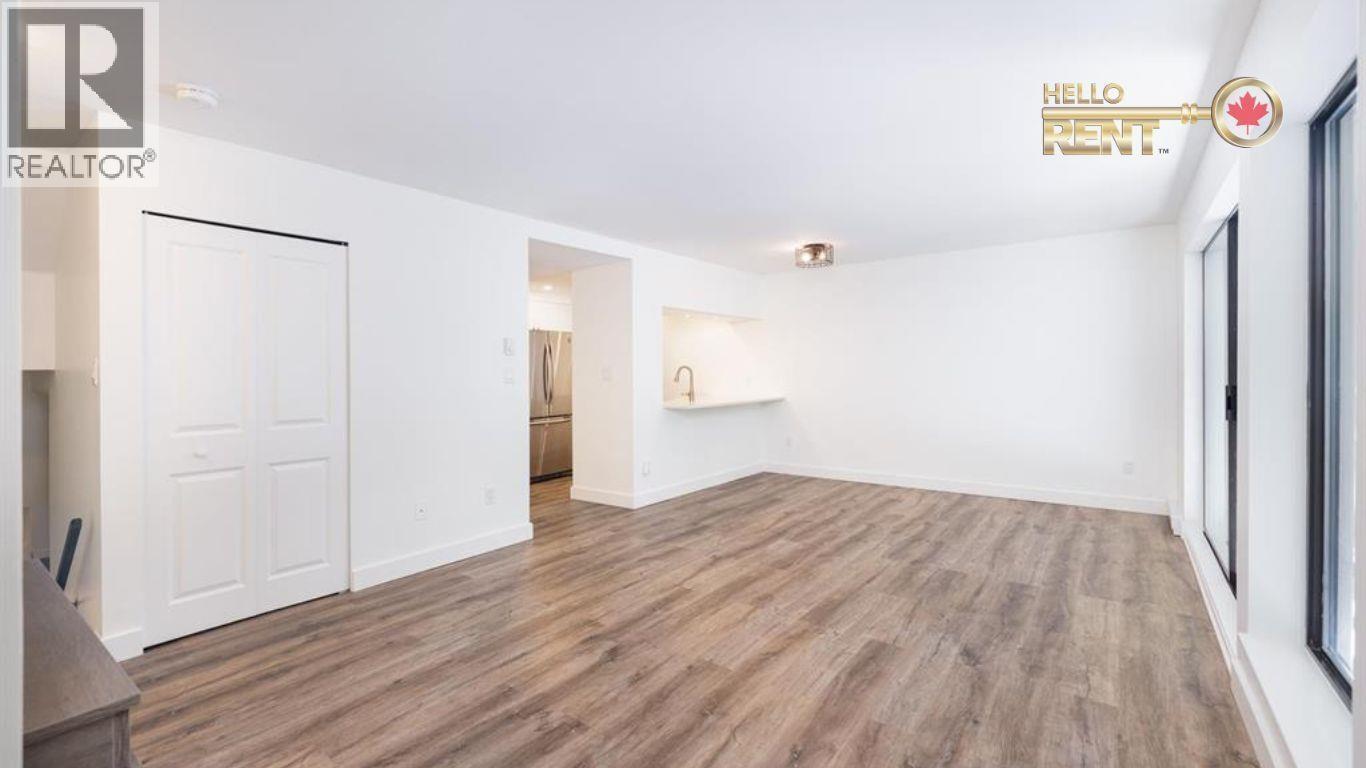 3182 MOUNTAIN HIGHWAY, North Vancouver