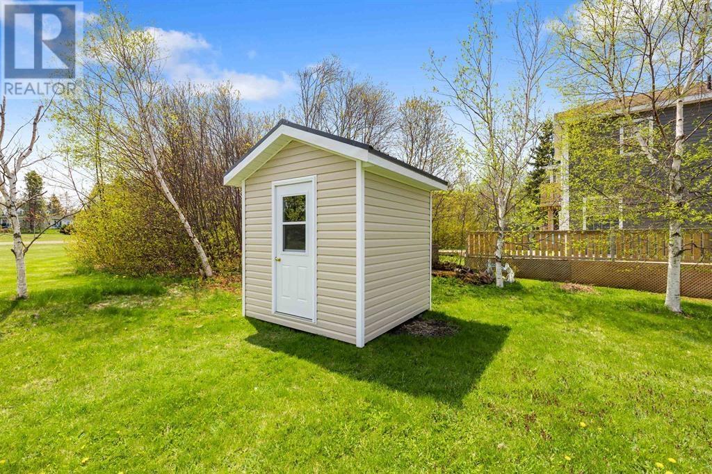 37 ROSEBANK ROAD - 32