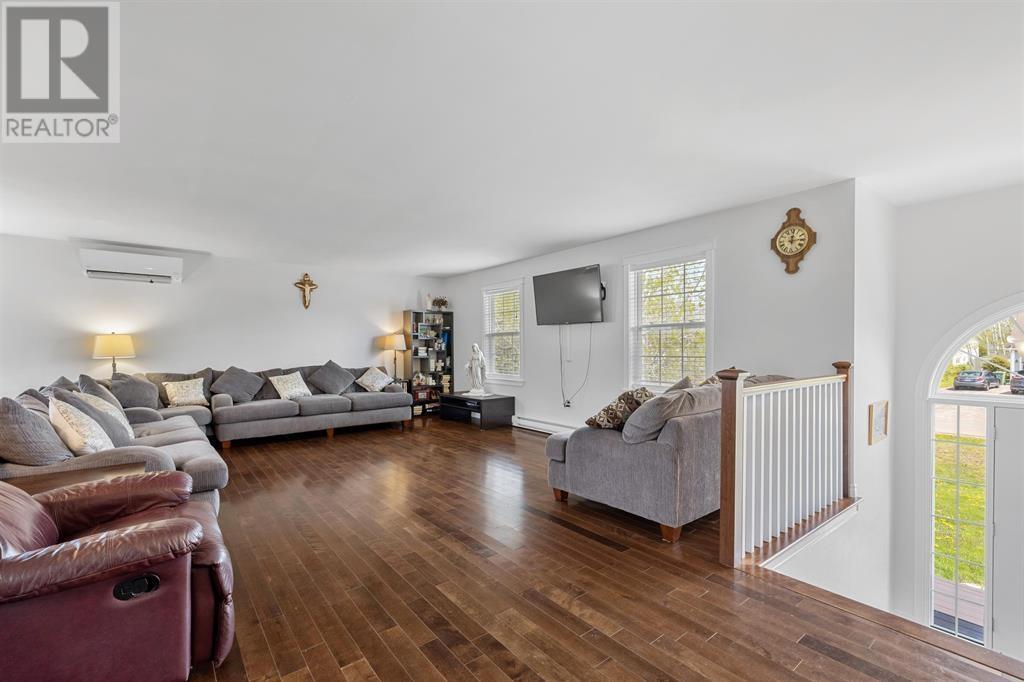 37 ROSEBANK ROAD - 6