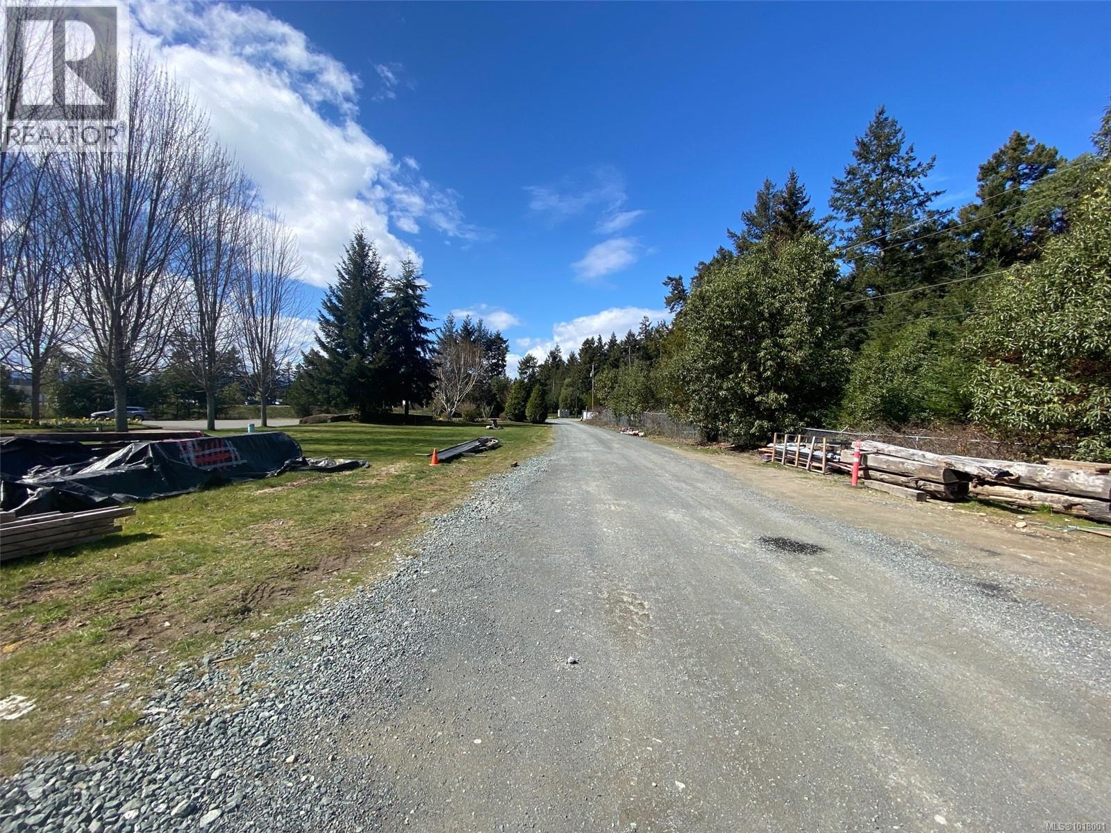 SL108 1175 Resort Dr, Parksville
