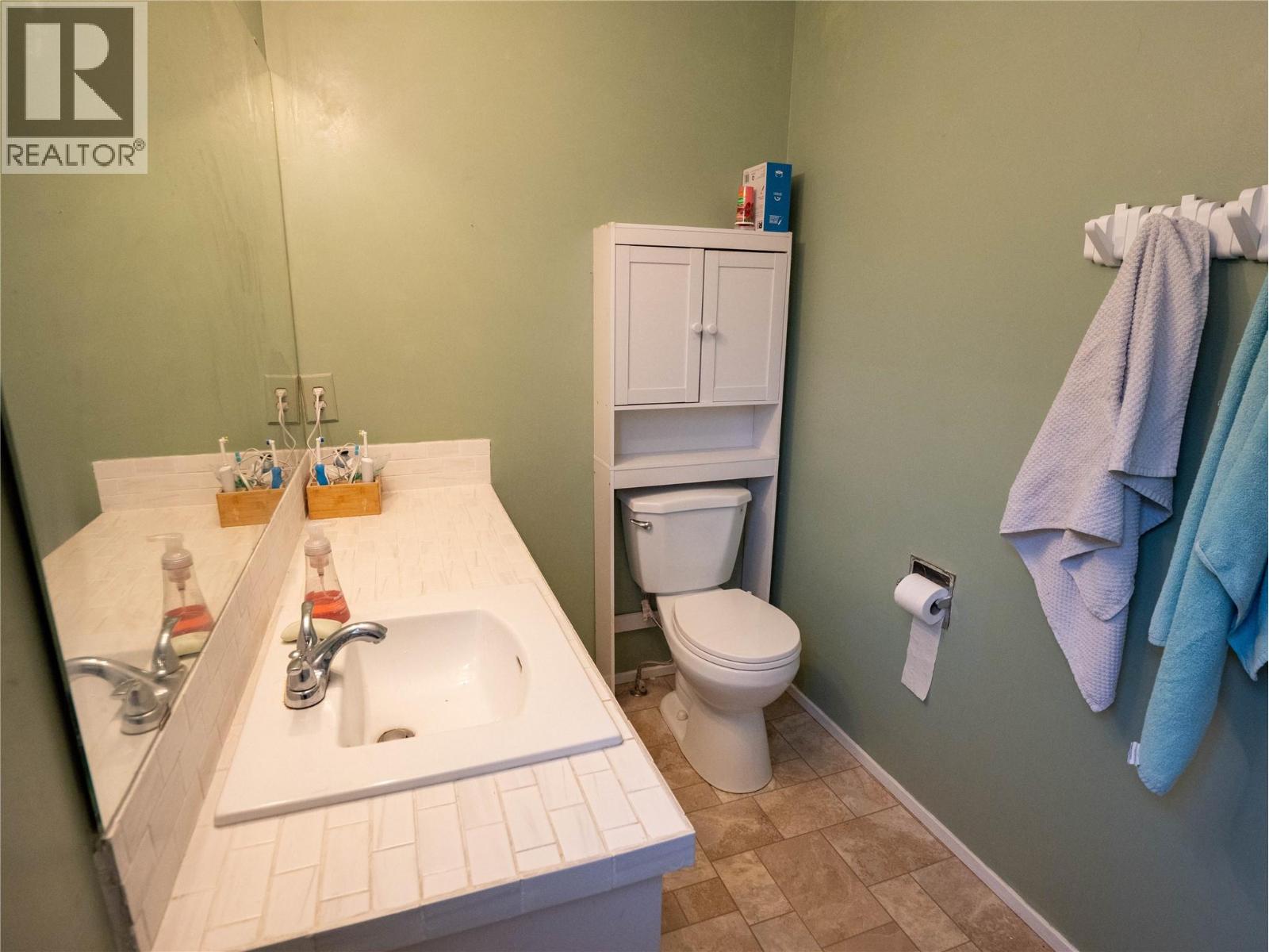190 DAFOE Place, Penticton