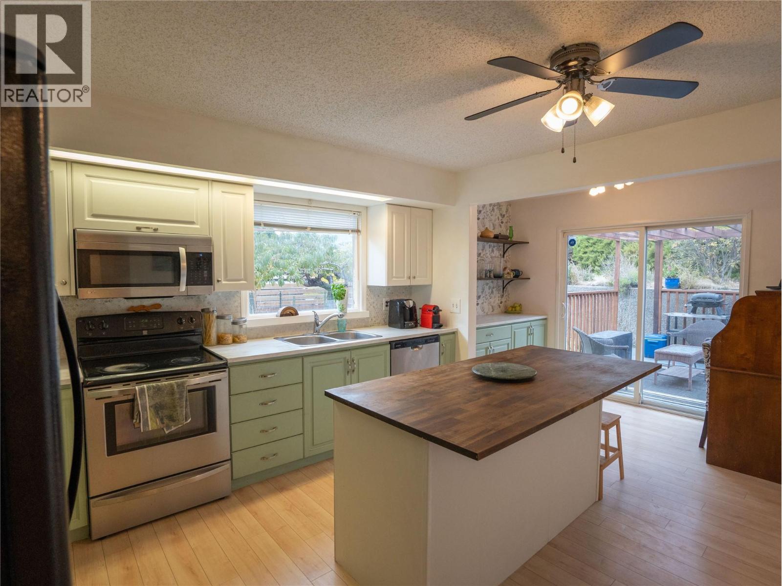 190 DAFOE Place, Penticton