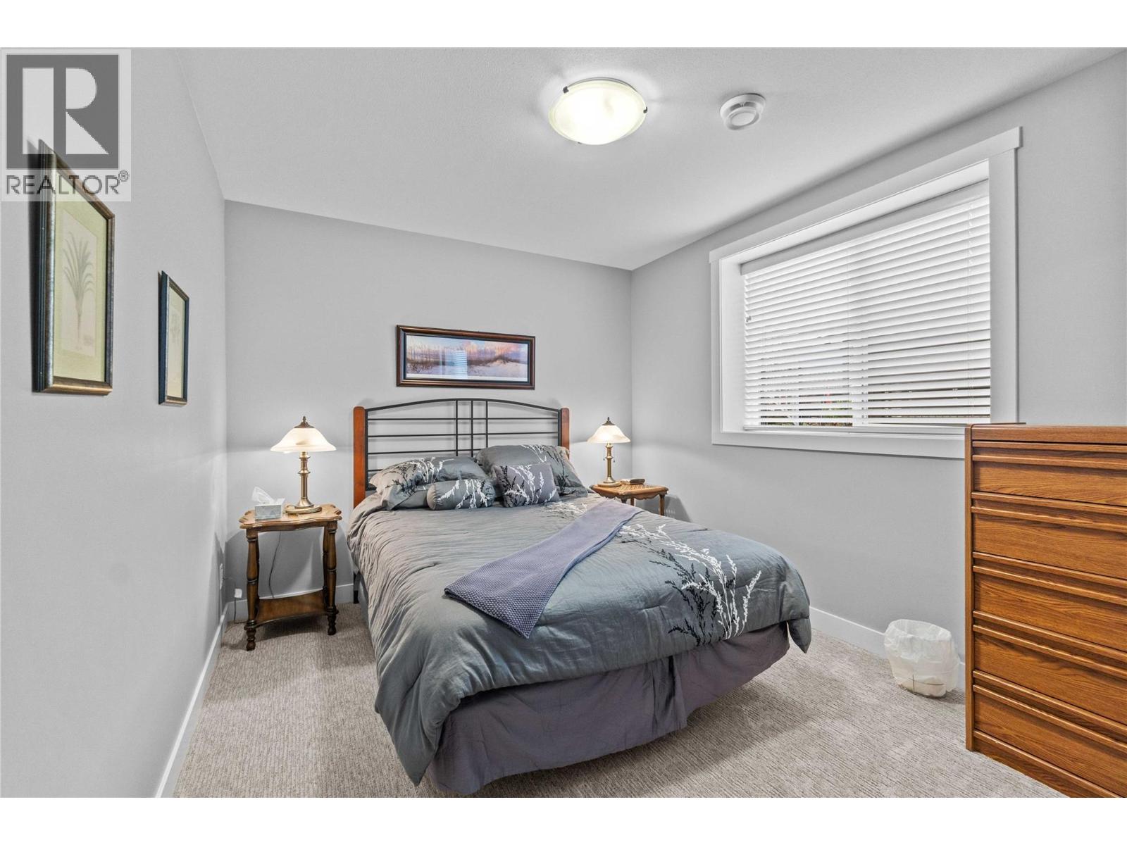 32 1791 10 Street Southwest, Salmon Arm