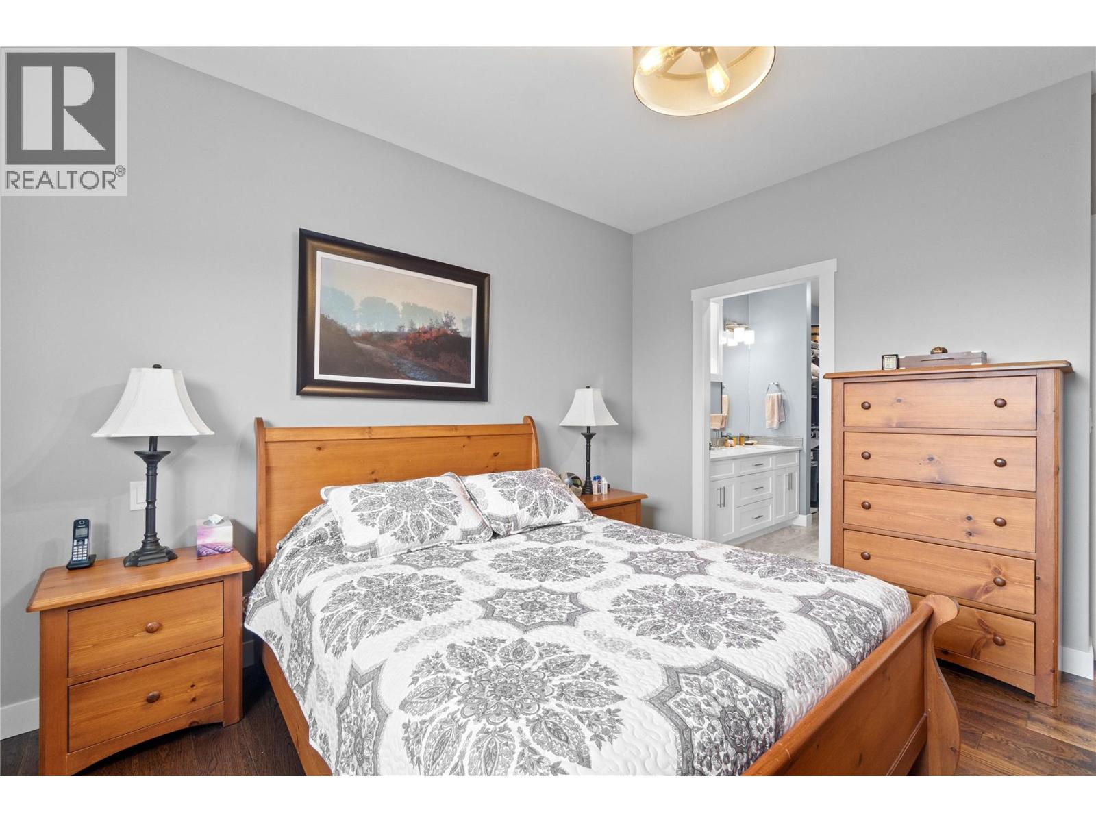 32 1791 10 Street Southwest, Salmon Arm