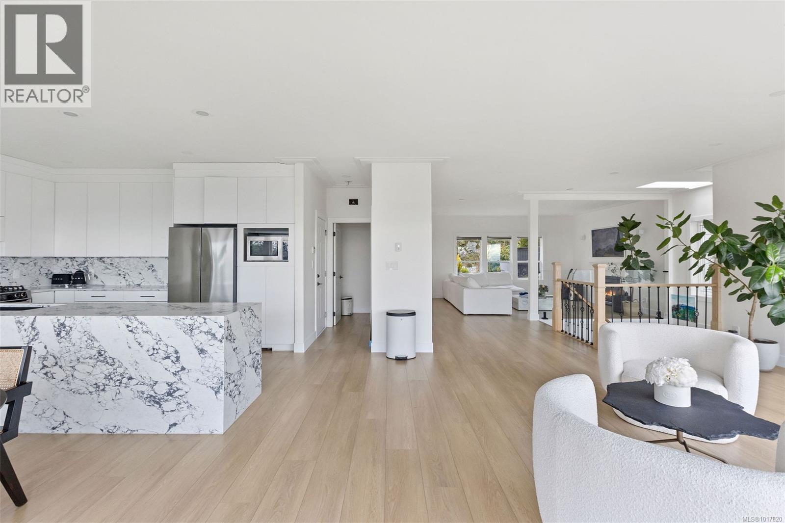  3346 Ravenwood Road, Colwood