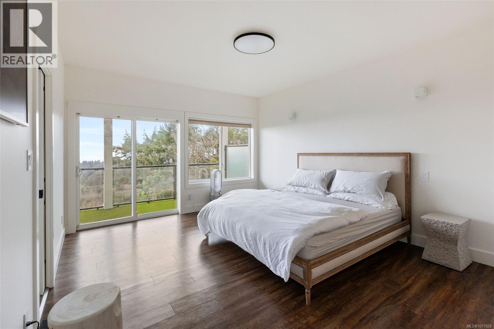  3346 Ravenwood Road, Colwood