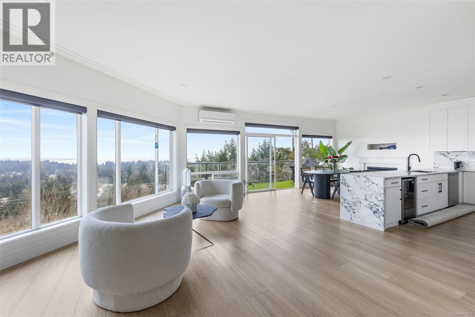  3346 Ravenwood Road, Colwood