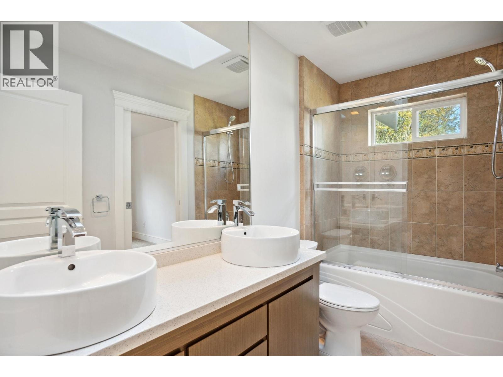 2185 LAWSON AVENUE, West Vancouver
