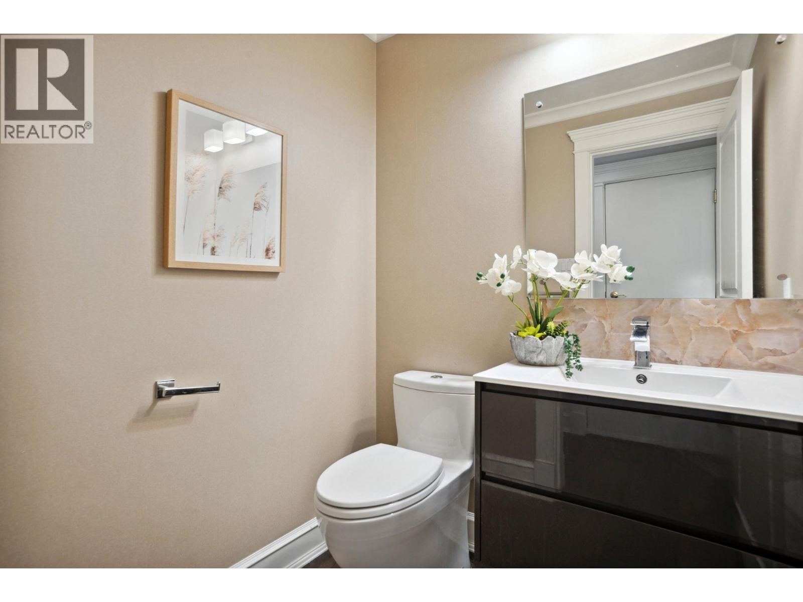 2185 LAWSON AVENUE, West Vancouver