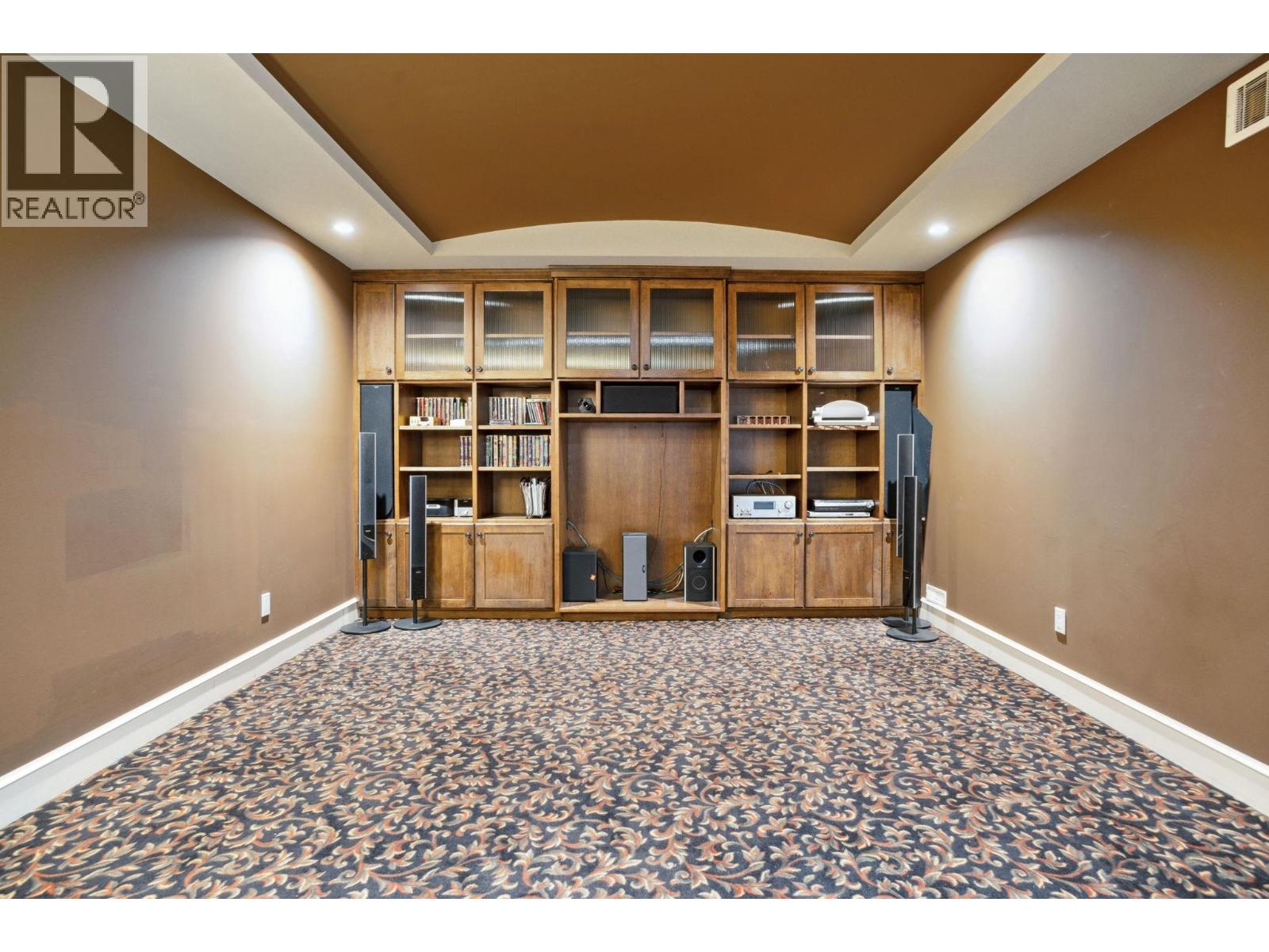 2185 LAWSON AVENUE, West Vancouver