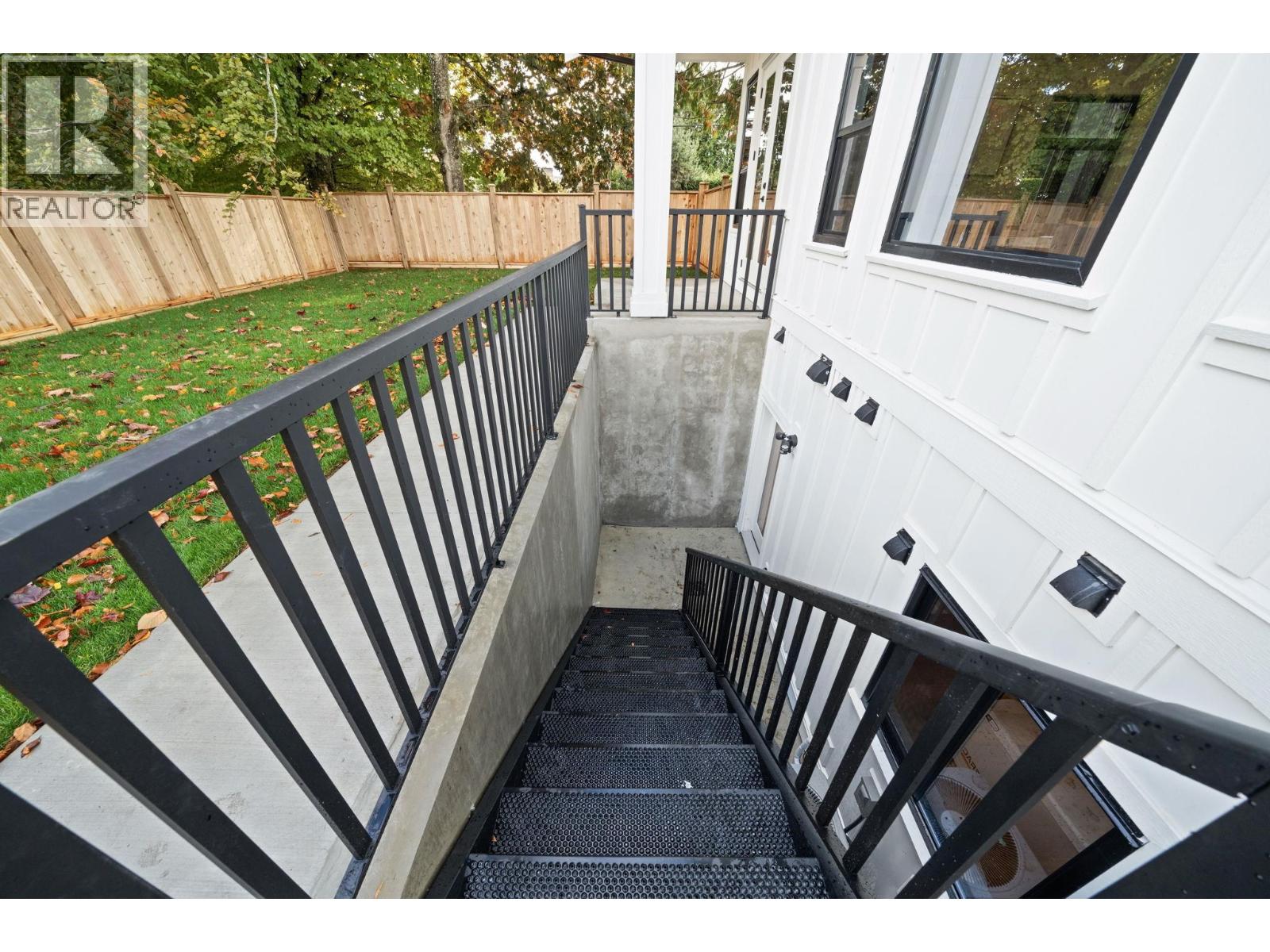 1204 STELLERS JAY Place, Tsawwassen