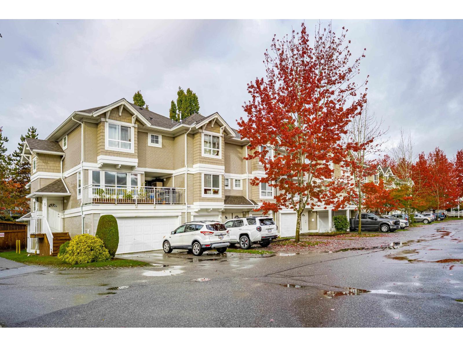 32 20890 57 AVENUE, Langley