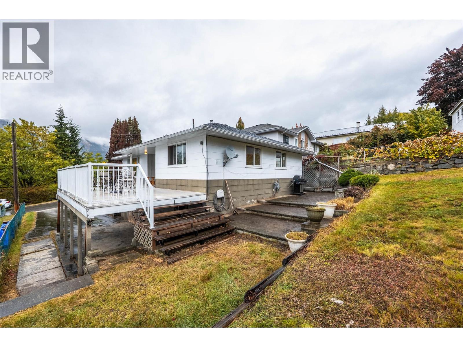 714 Robson Street, Nelson