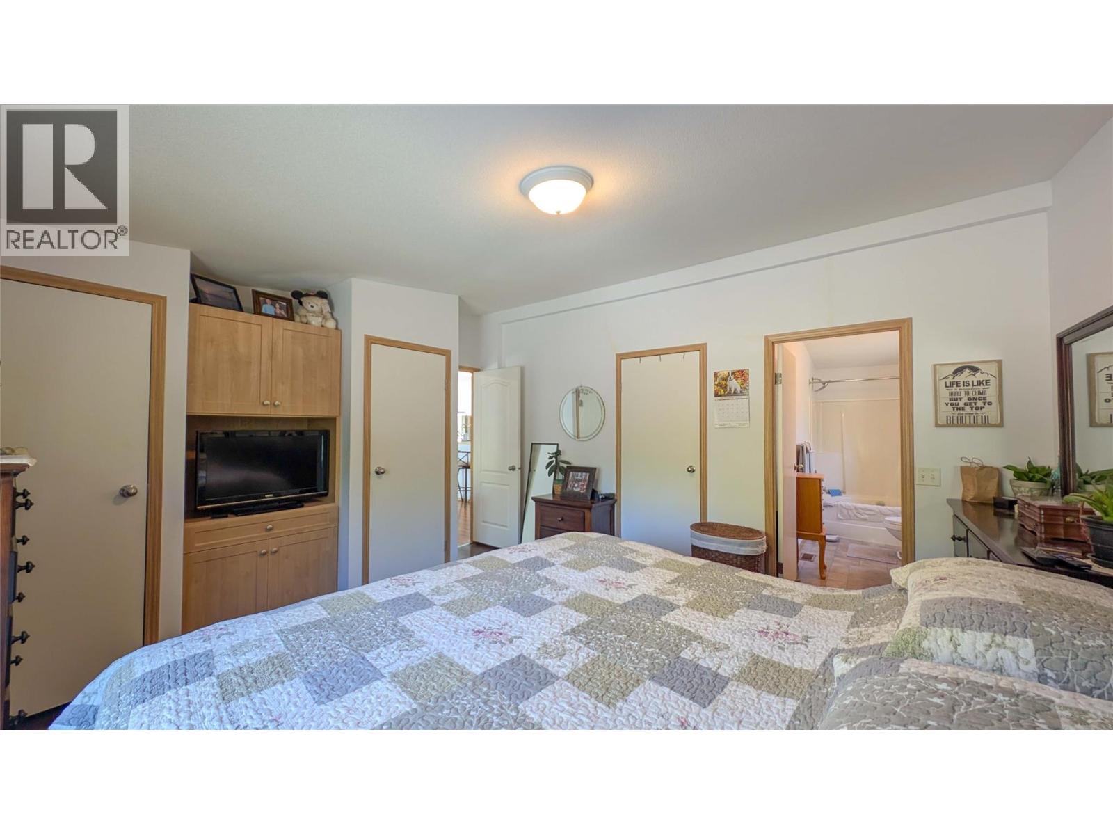 2101 MAWER Road, Kimberley