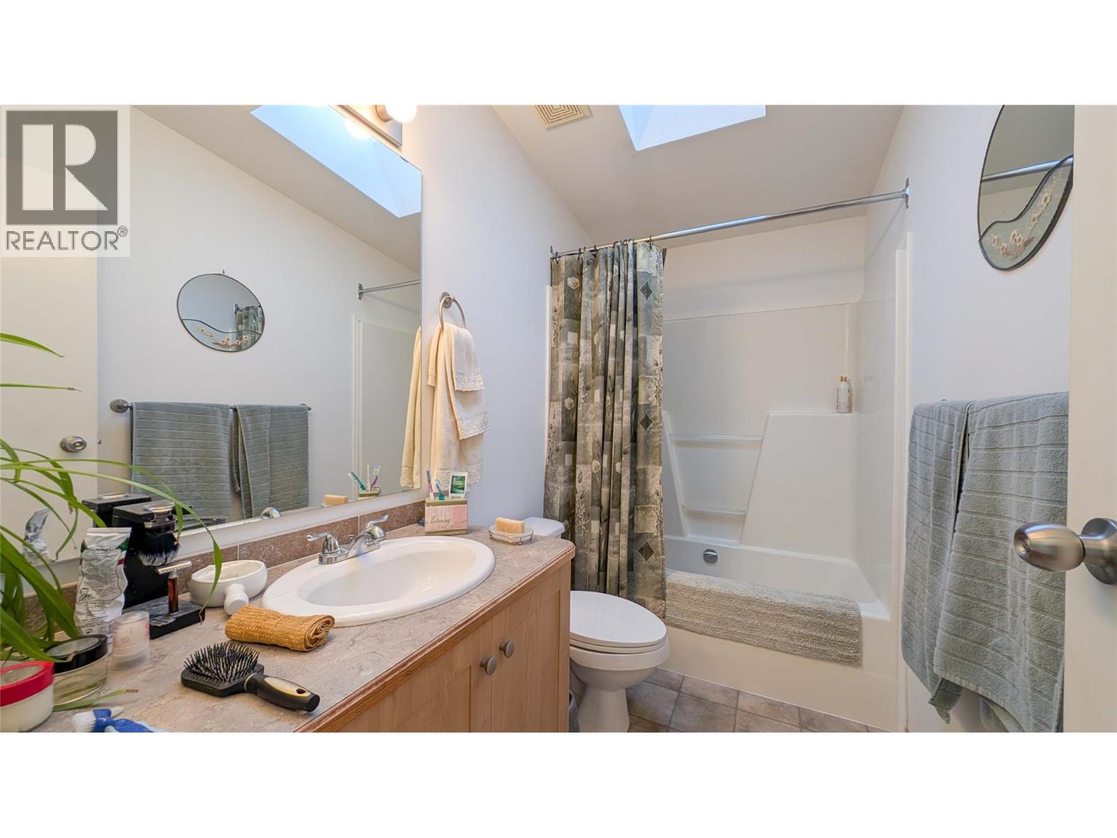 2101 MAWER Road, Kimberley