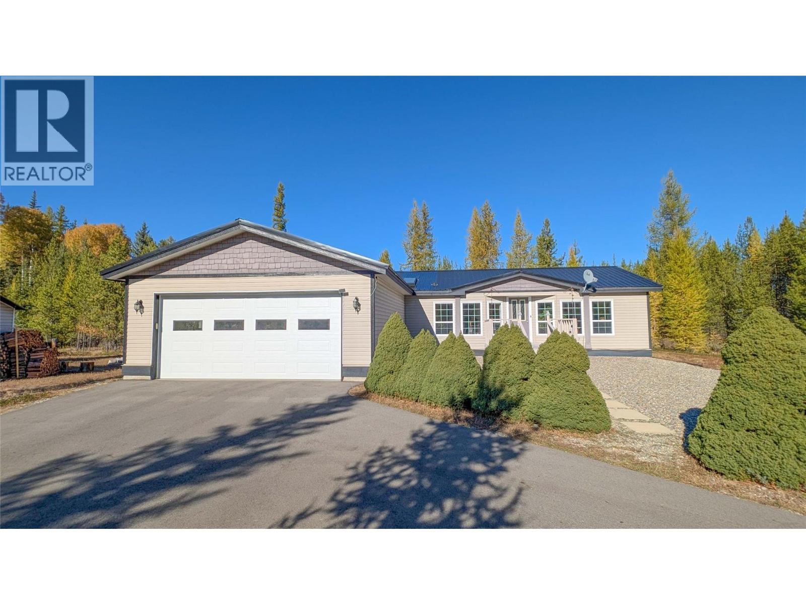 2101 MAWER Road, Kimberley