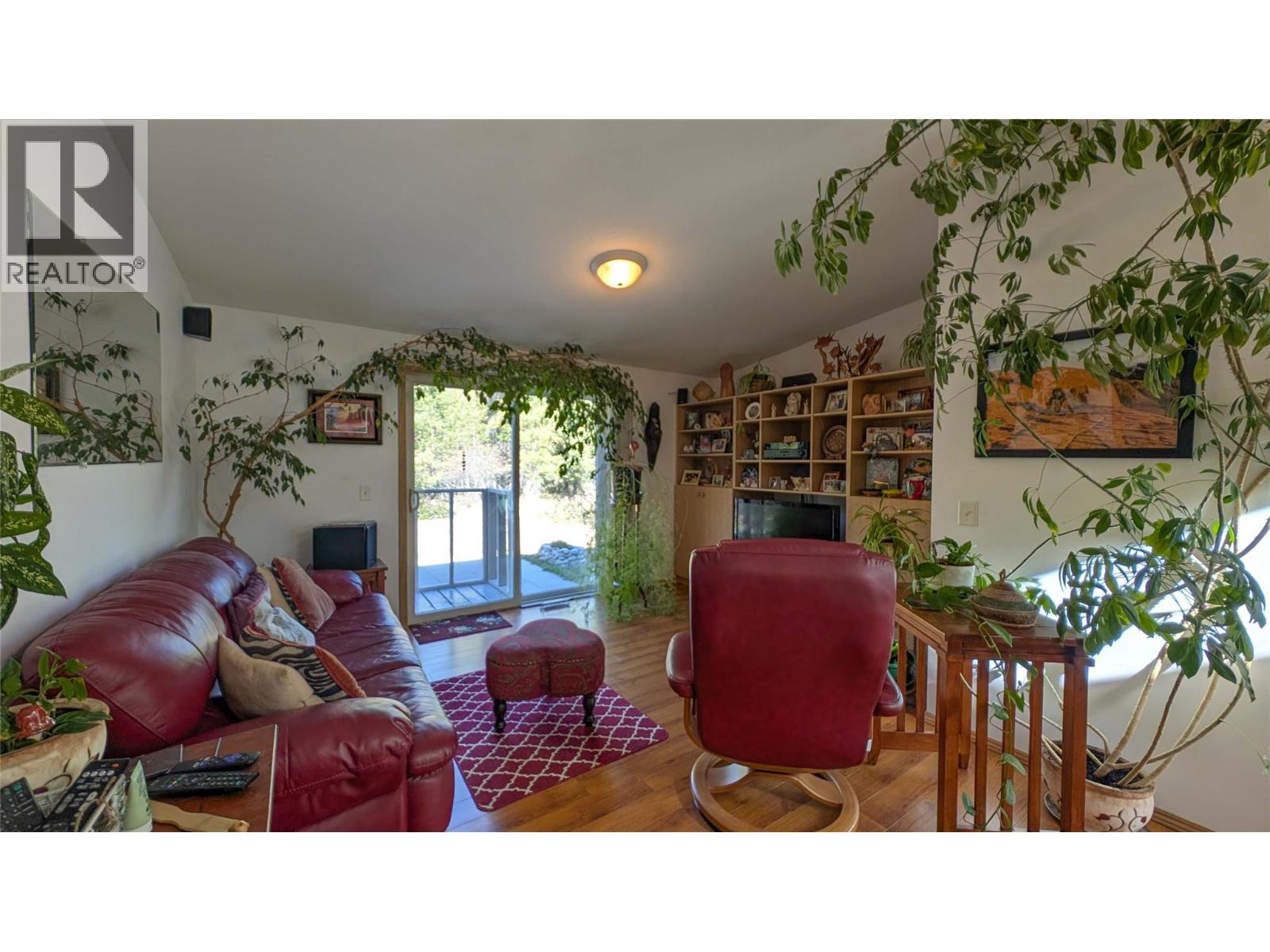 2101 MAWER Road, Kimberley