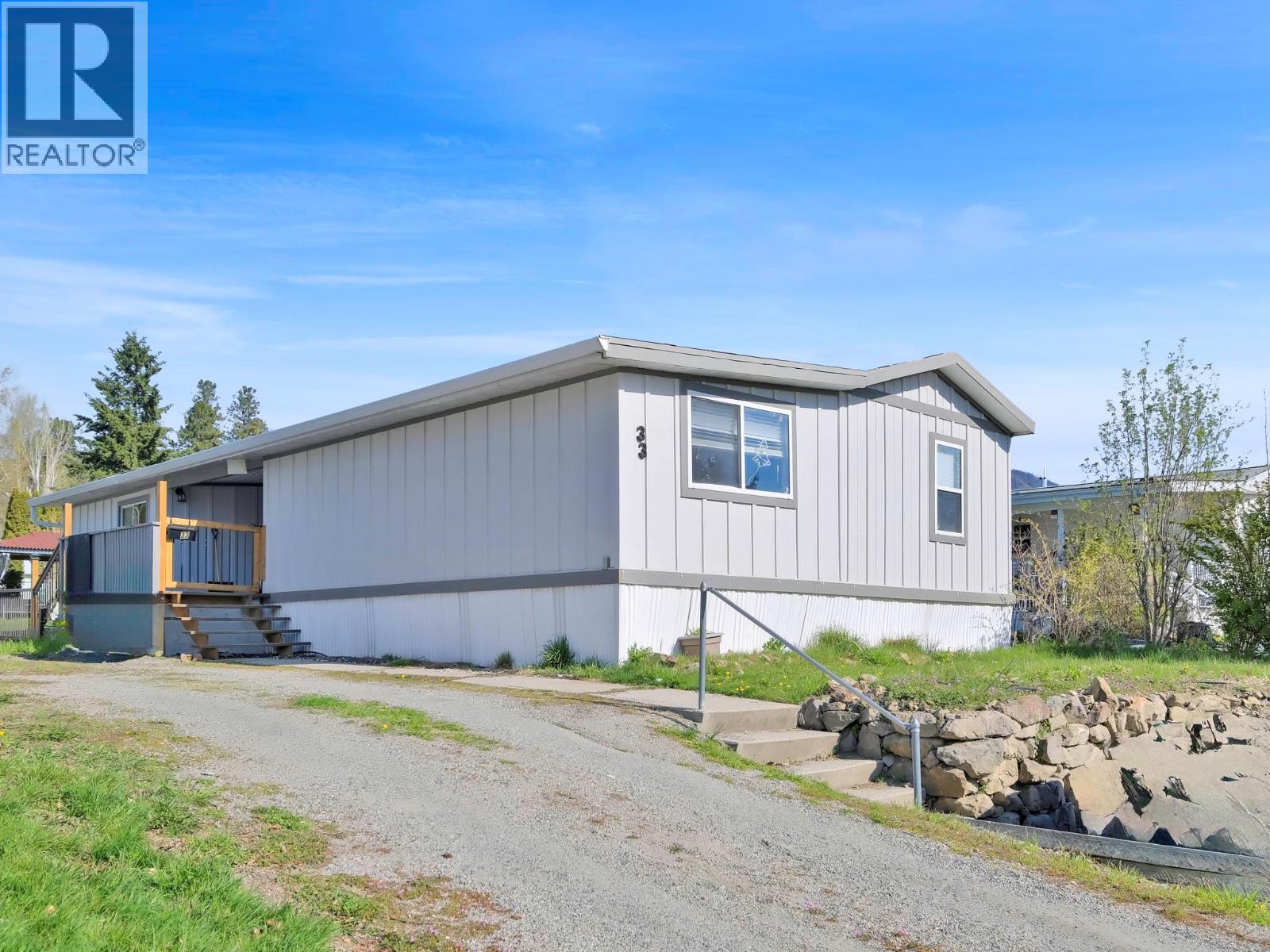 33 3381 Village Green Way, Westbank