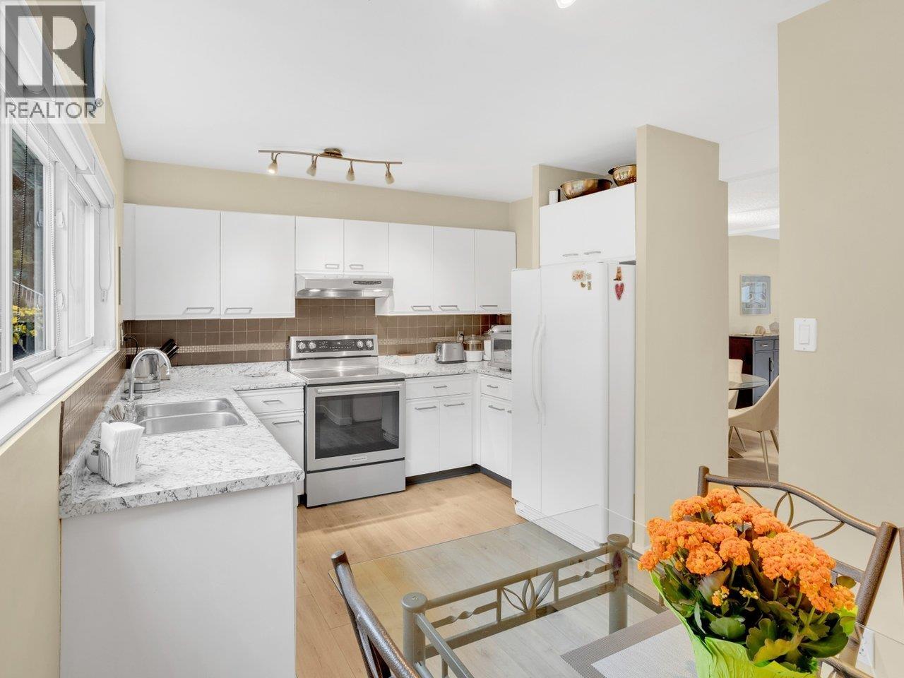 1037 CECILE DRIVE, Port Moody