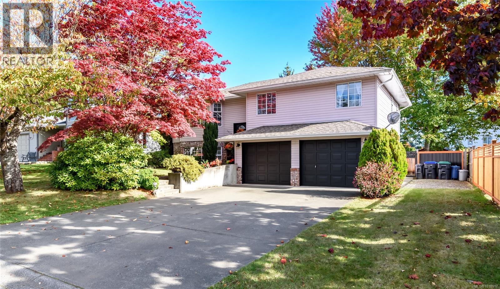 2043 Valley View Dr, Courtenay