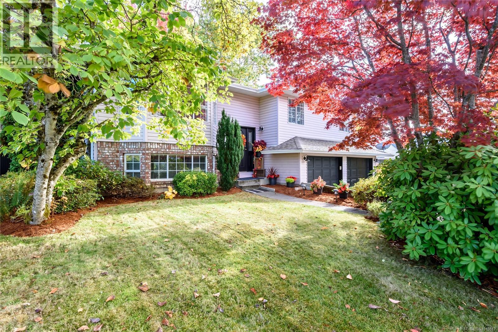 2043 Valley View Dr, Courtenay