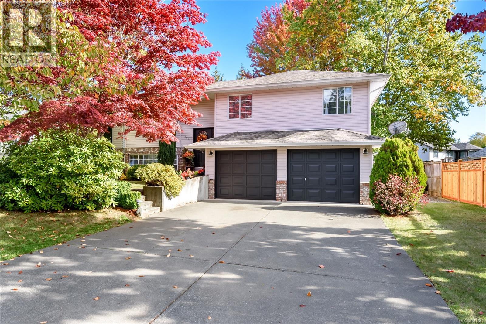 2043 Valley View Dr, Courtenay