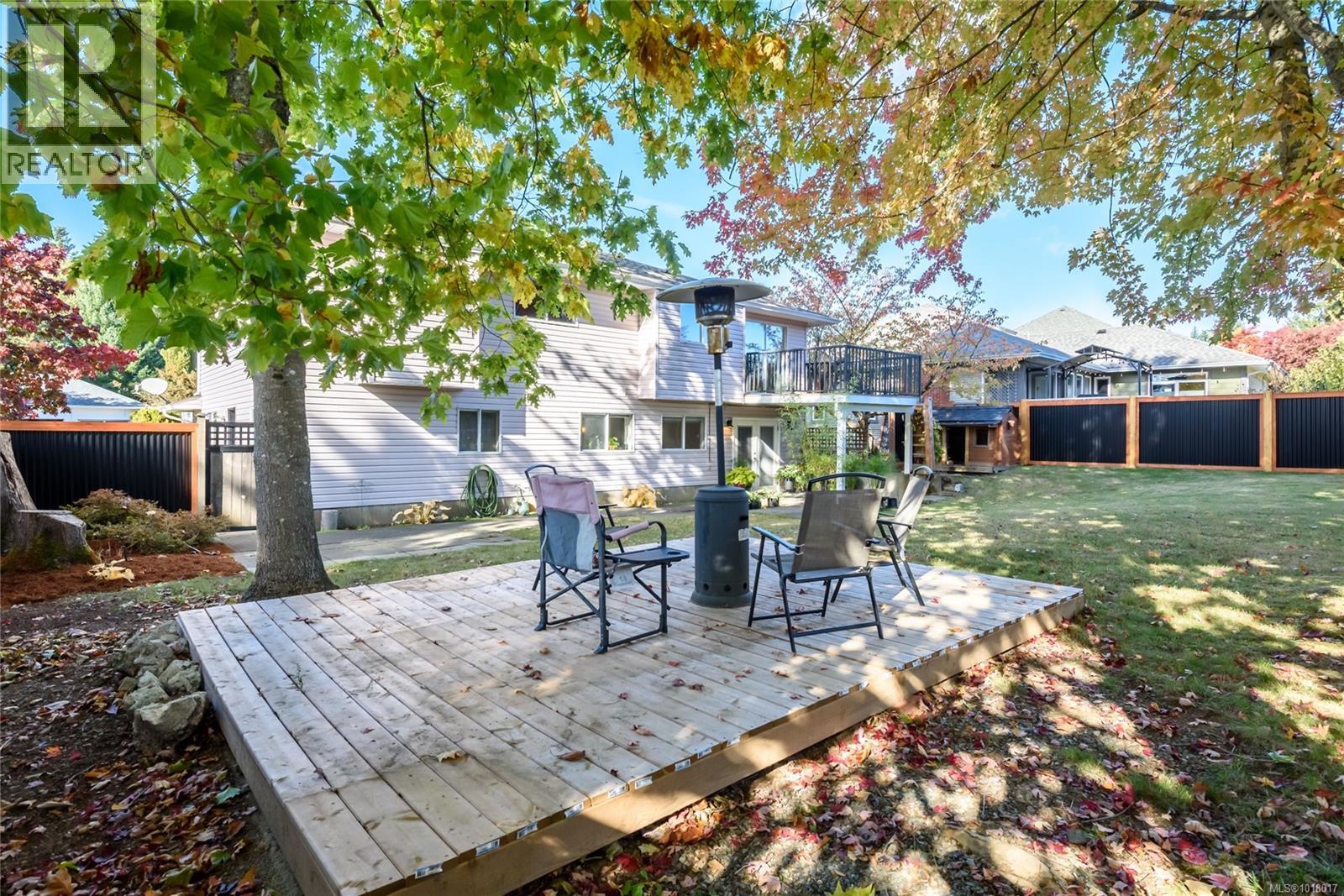 2043 Valley View Dr, Courtenay