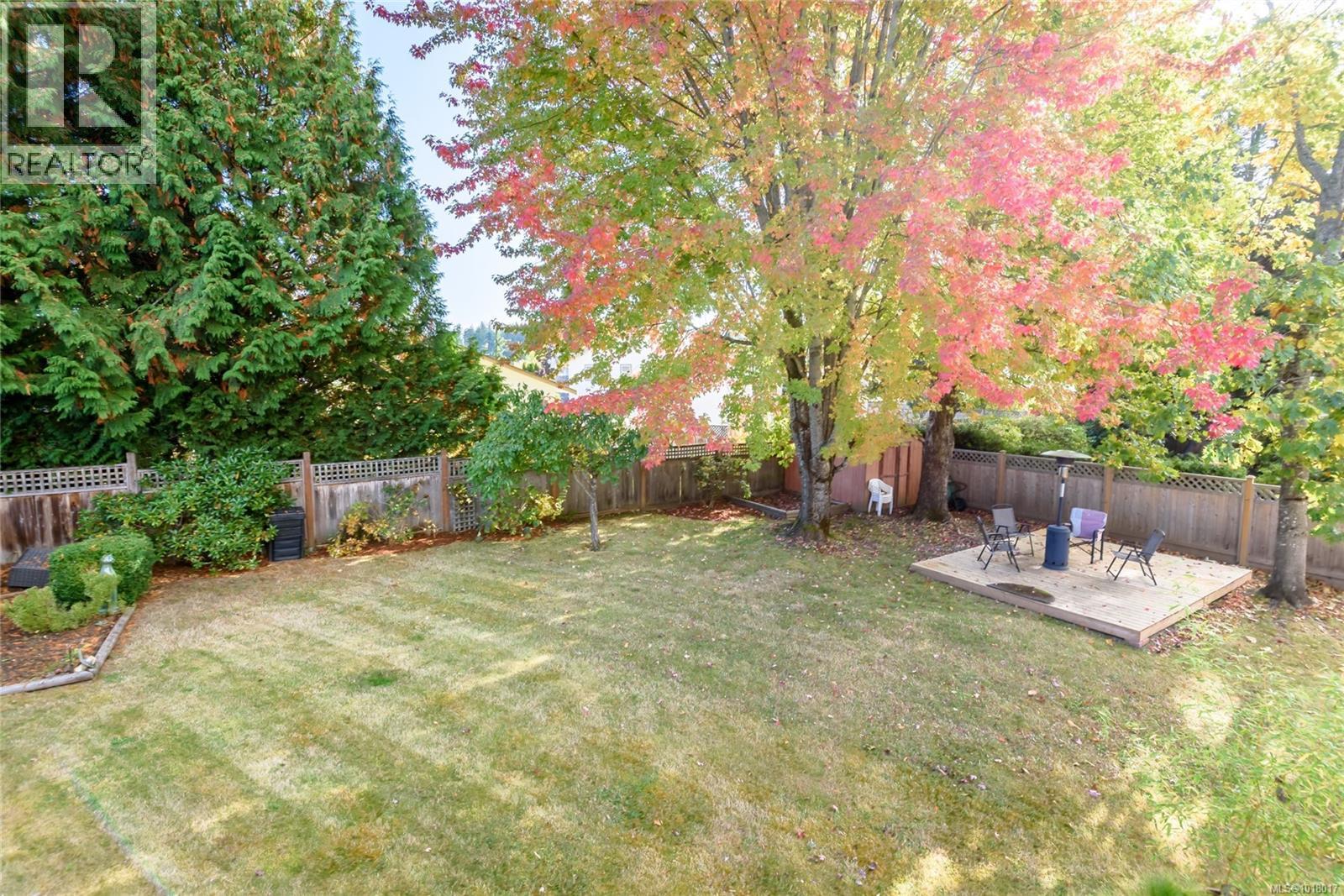 2043 Valley View Dr, Courtenay