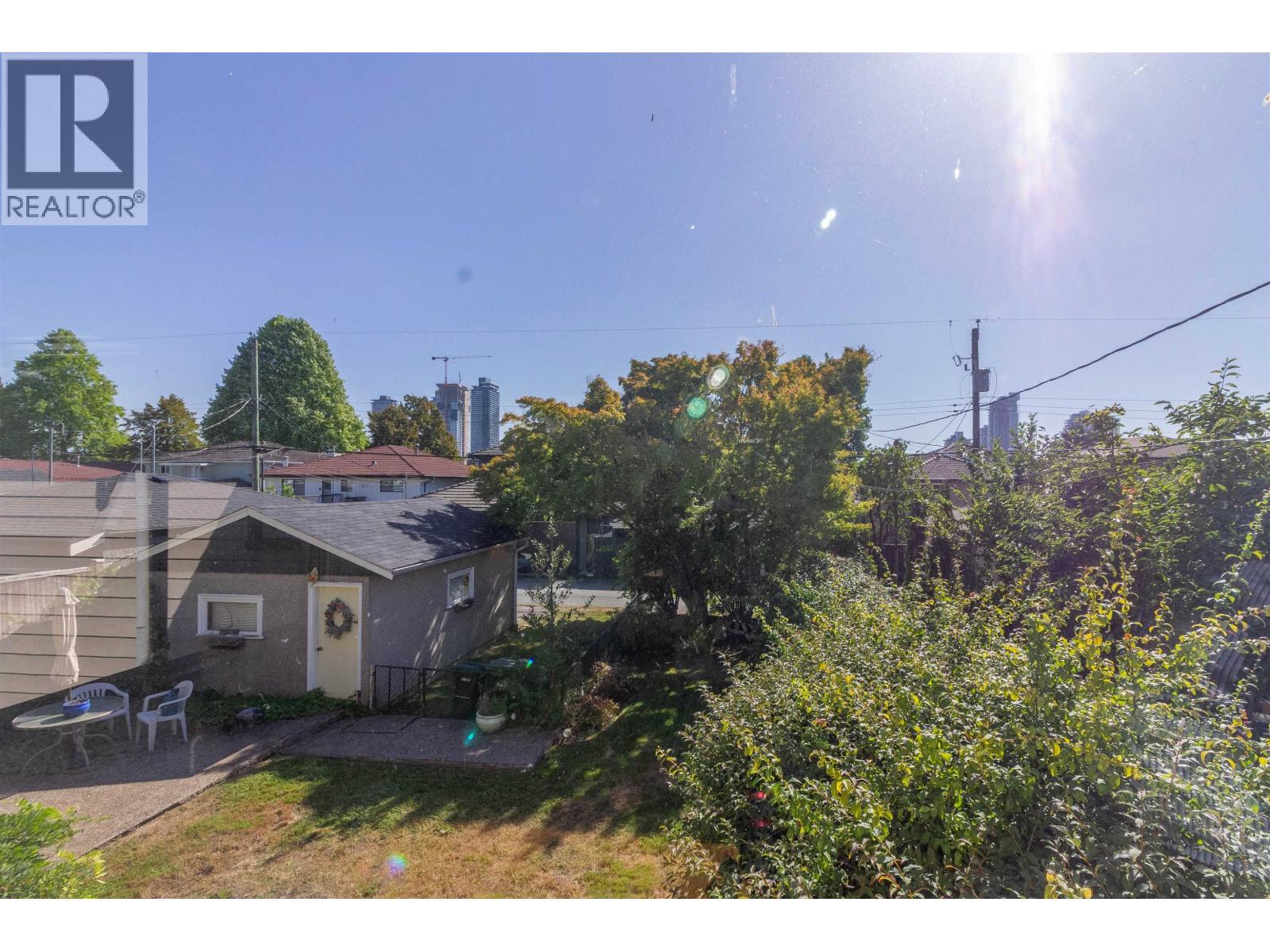 4342 PARKER STREET, Burnaby